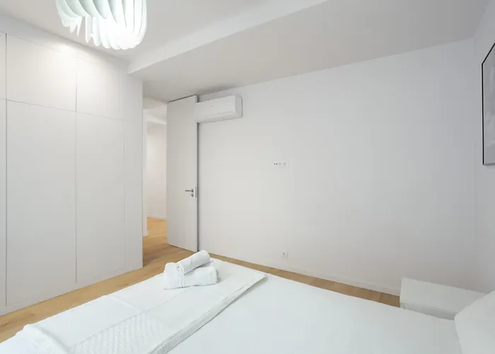 Apartamento Marques De Pombal Grand Prestige By Homing